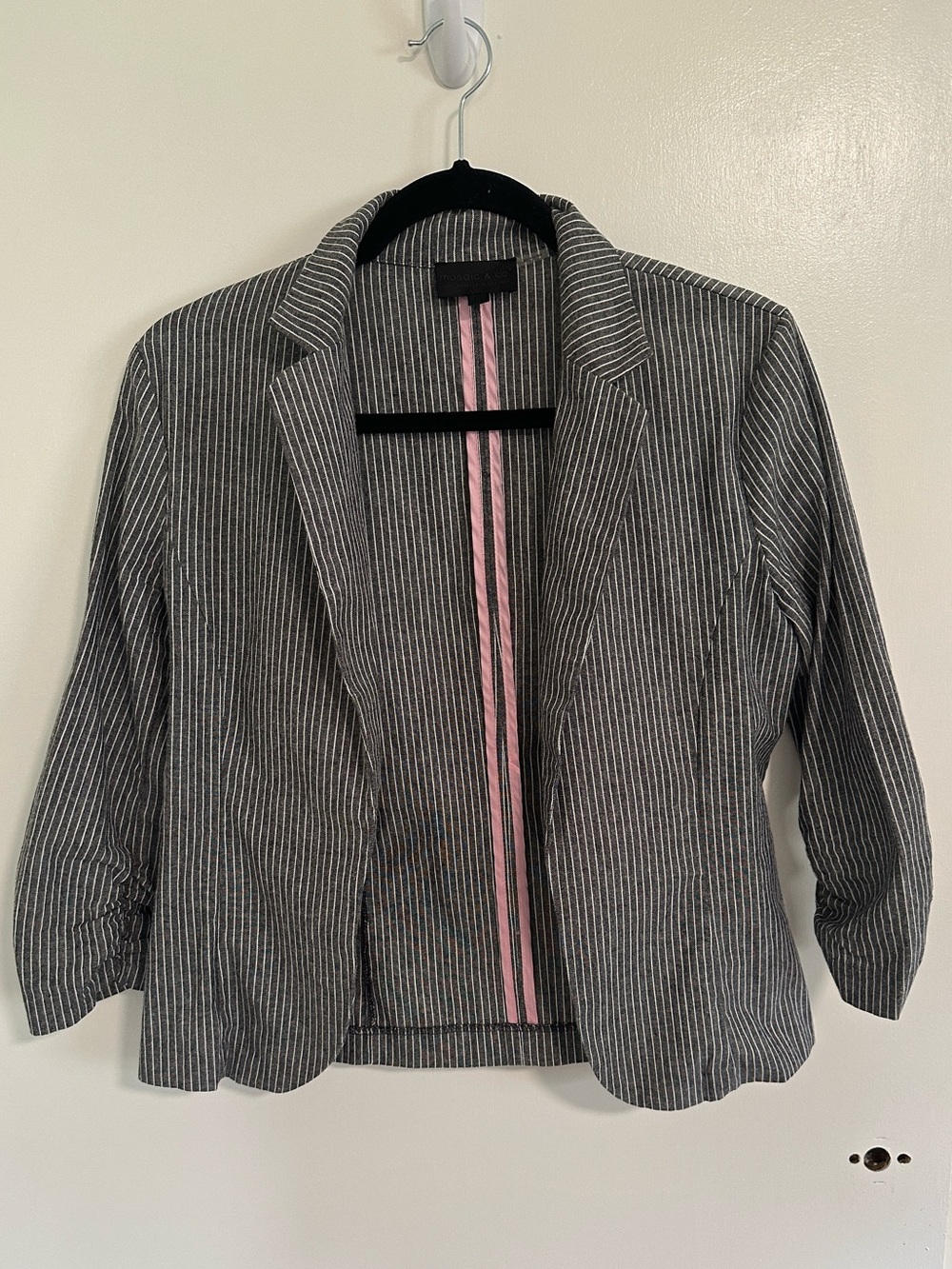 Mosaic & Co. Gray Pinstripe Open-Front Blazer Size Small